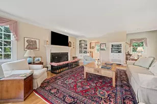 56 Chapel St, Duxbury, MA 02332 - Photo 11