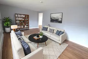 90 Pleasant St, Bellingham, MA 02019 - Photo 7