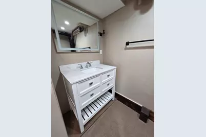 90 Pleasant St, Bellingham, MA 02019 - Photo 27