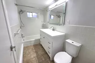 90 Pleasant St, Bellingham, MA 02019 - Photo 23