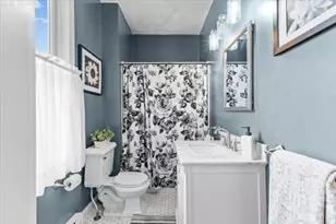 170 Pleasant St, Whitman, MA 02382 - Photo 33