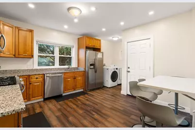 19 Carmen St #2, Boston, MA 02121 - Photo 5