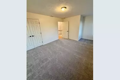 38 Colonial Rd, Webster, MA 01570 - Photo 31