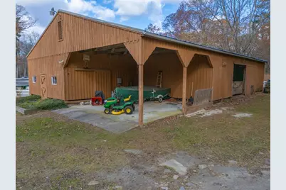 219-221 Peeptoad, Scituate, RI 02857 - Photo 11