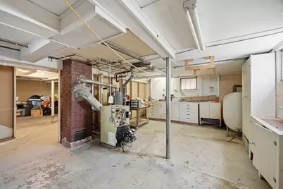 572 Springfield St, Chicopee, MA 01013 - Photo 37