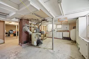 572 Springfield St, Chicopee, MA 01013 - Photo 37