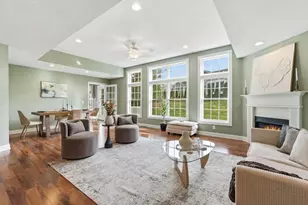 24 Lodge Ln, Wilbraham, MA 01095 - Photo 3