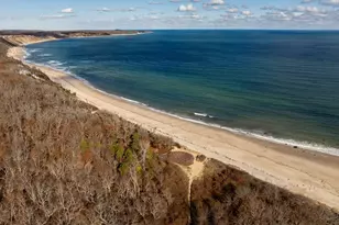 19 Oakbluff Rd, Bourne, MA 02562 - Photo 9