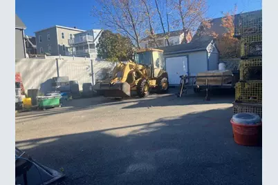 17 Meadow St, Salem, MA 01970 - Photo 3