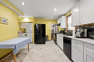 20 Rosseter St, Boston, MA 02121 - Photo 5