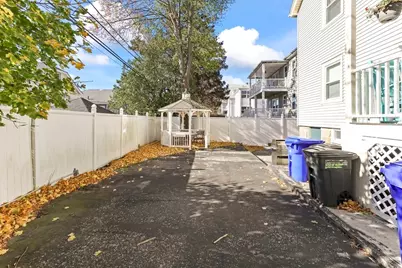 1004 South Street #2, Boston, MA 02131 - Photo 31