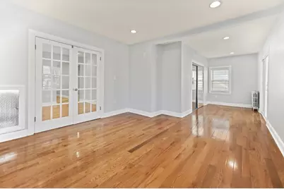 1004 South Street #2, Boston, MA 02131 - Photo 7