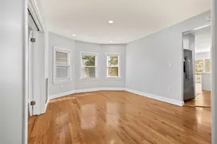 1004 South St, Boston, MA 02131 - Photo 5