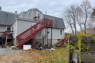 10 Edwards St, Dracut, MA 01826 - Photo 11