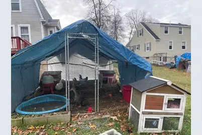 10 Edwards St, Dracut, MA 01826 - Photo 15