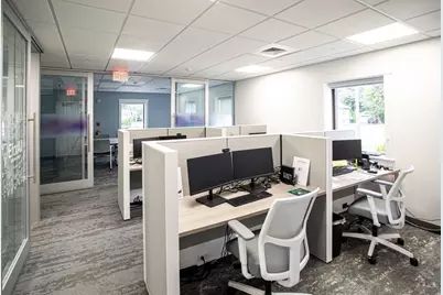 54 County St, Somerset, MA 02726 - Photo 7