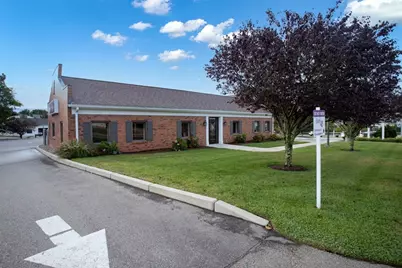 54 County St, Somerset, MA 02726 - Photo 3