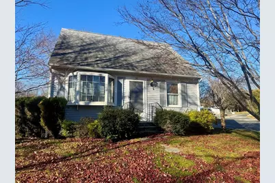 29 Elizabeth Ct, Dartmouth, MA 02747 - Photo 1