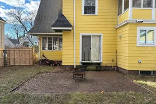 67 Perkins St, Springfield, MA 01118 - Photo 5