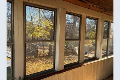 67 Perkins St, Springfield, MA 01118 - Photo 25