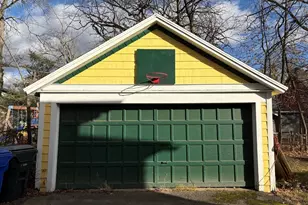 67 Perkins St, Springfield, MA 01118 - Photo 1