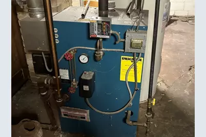 67 Perkins St, Springfield, MA 01118 - Photo 35