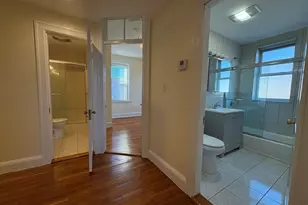 73 Thatcher St, Brookline, MA 02446 - Photo 15