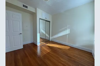 73 Thatcher St #202, Brookline, MA 02446 - Photo 5