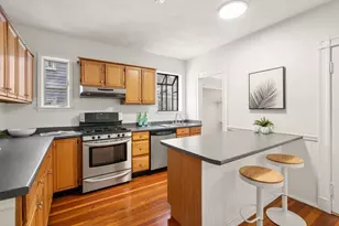 24 Cambridge Terrace, Cambridge, MA 02140 - Photo 15