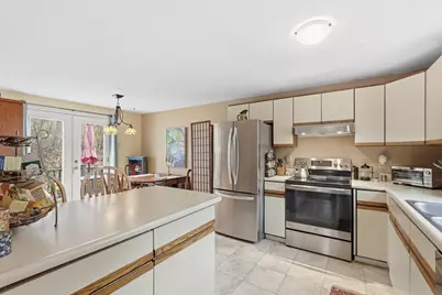 58A Laurel Street #58A, Greenfield, MA 01301 - Photo 9