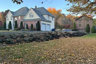 7 Rising Corner Rd, Southwick, MA 01077 - Photo 5