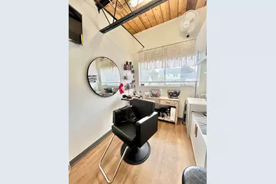 28 Harbor St, Danvers, MA 01923 - Photo 3