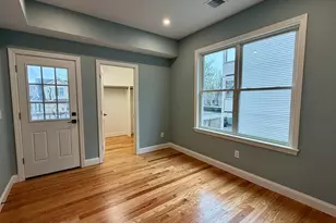 663 Columbia Rd, Boston, MA 02125 - Photo 11