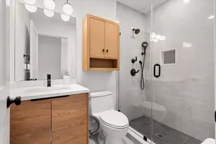 722 E 5th St, Boston, MA 02127 - Photo 35