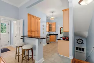 409 Atlantic Ave, Marblehead, MA 01945 - Photo 7