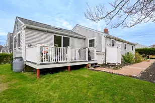 17 Bradford Ave, Scituate, MA 02066 - Photo 27