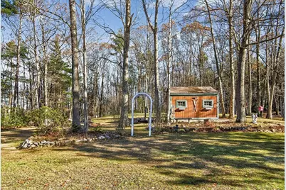 302 Ash St, Winchendon, MA 01475 - Photo 33