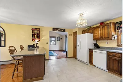 302 Ash St, Winchendon, MA 01475 - Photo 7