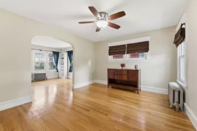 36 Garland St, Springfield, MA 01118 - Photo 17