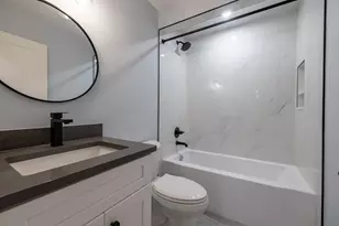 663 Columbia Rd, Boston, MA 02125 - Photo 3