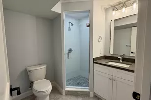 663 Columbia Rd, Boston, MA 02125 - Photo 11