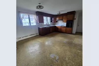 28 Wallace Street, Brockton, MA 02302 - Photo 17