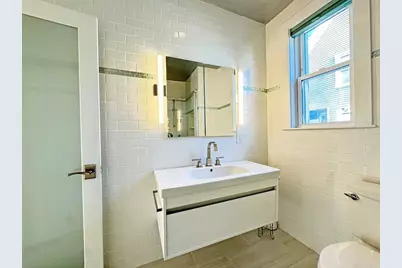 241 Mountain Ave, Malden, MA 02148 - Photo 17