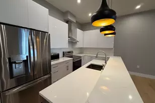 60 Cross St E, Somerville, MA 02143 - Photo 3