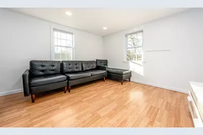 27 Quaker Ln, Harwich, MA 02645 - Photo 5