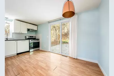 27 Quaker Ln, Harwich, MA 02645 - Photo 9