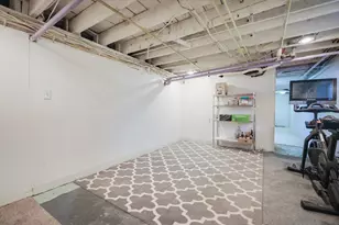 27 Oakland St, Watertown, MA 02472 - Photo 39