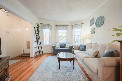 27 Oakland St #27, Watertown, MA 02472 - Photo 9