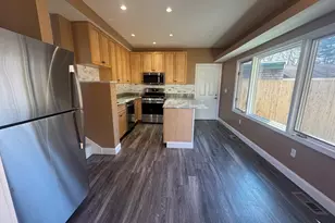 39 Neillian St, Bedford, MA 01730 - Photo 5