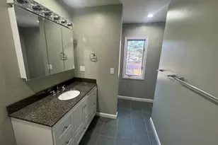 39 Neillian St, Bedford, MA 01730 - Photo 17